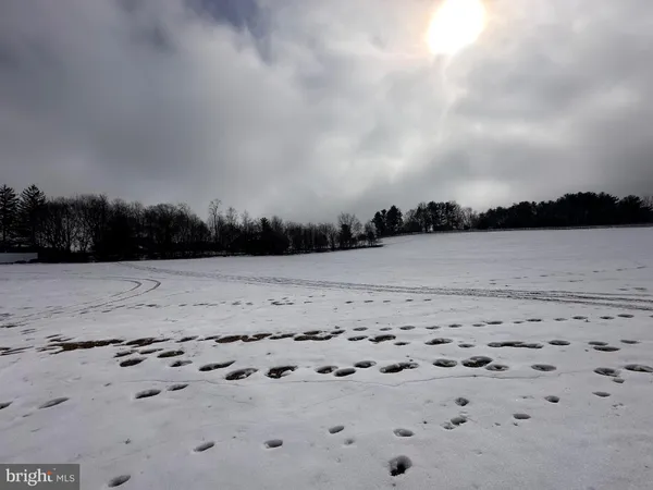 $299,900 | 28010 Ridge Road, Damascus, MD 20872