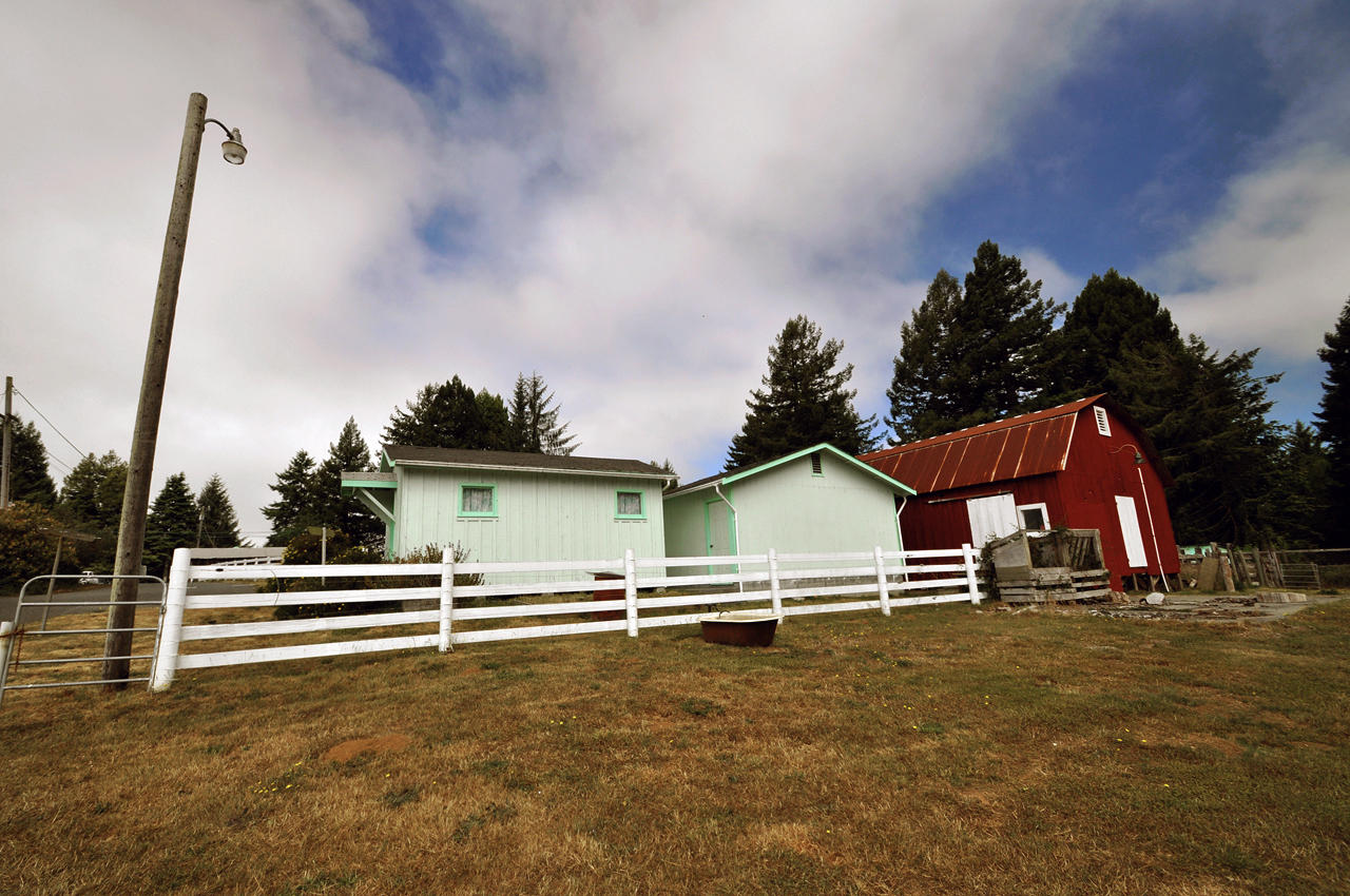 227 Lucchesi Road Arcata, CA 95521 - Photo 18 of 23