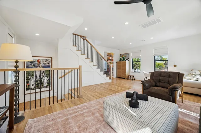 $2,050,000 | 701 Ridge Street, Houston, TX 77009