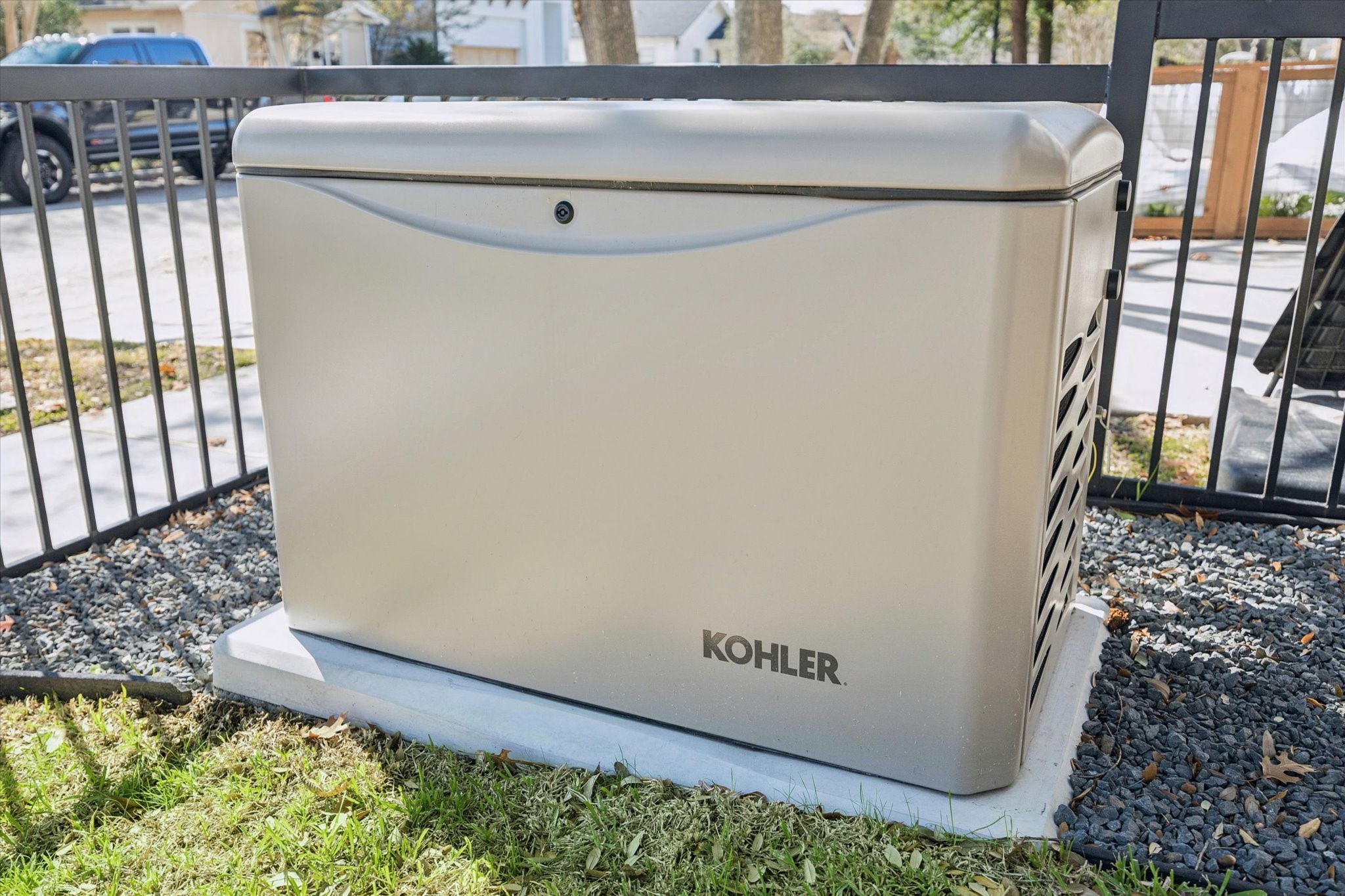 701 Ridge Street Houston, TX 77009 - Photo 47 of 50 Whole-house Kohler generator provides peace of mind year-round.