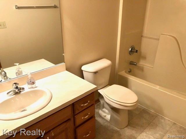 4048 Morrish Road Swartz Creek, MI 48473 - Photo 22 of 40 Master Bathroom