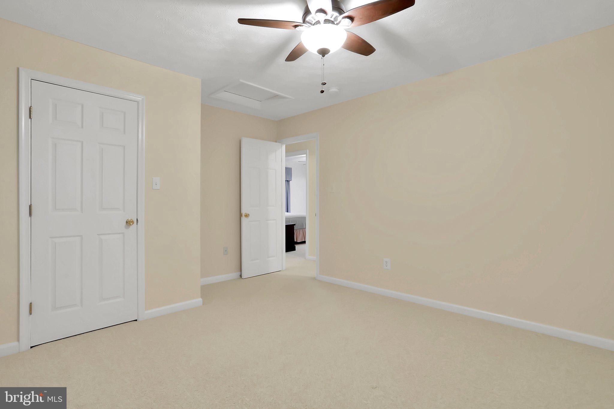 1050 Lower Valley Road Strasburg, VA 22657 - Photo 11 of 34 wooden floor in an empty room
