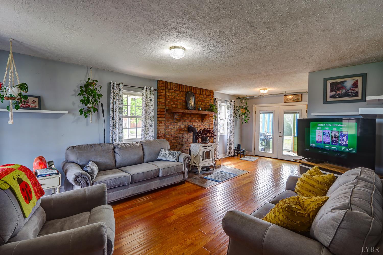 2352 Union Church Road Thaxton, VA 24174 - Photo 6 of 68