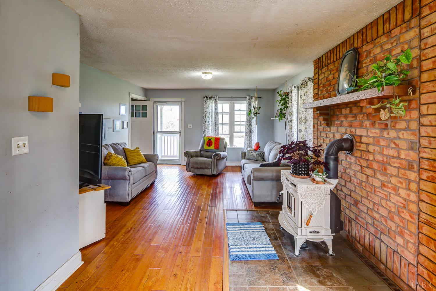 2352 Union Church Road Thaxton, VA 24174 - Photo 10 of 68