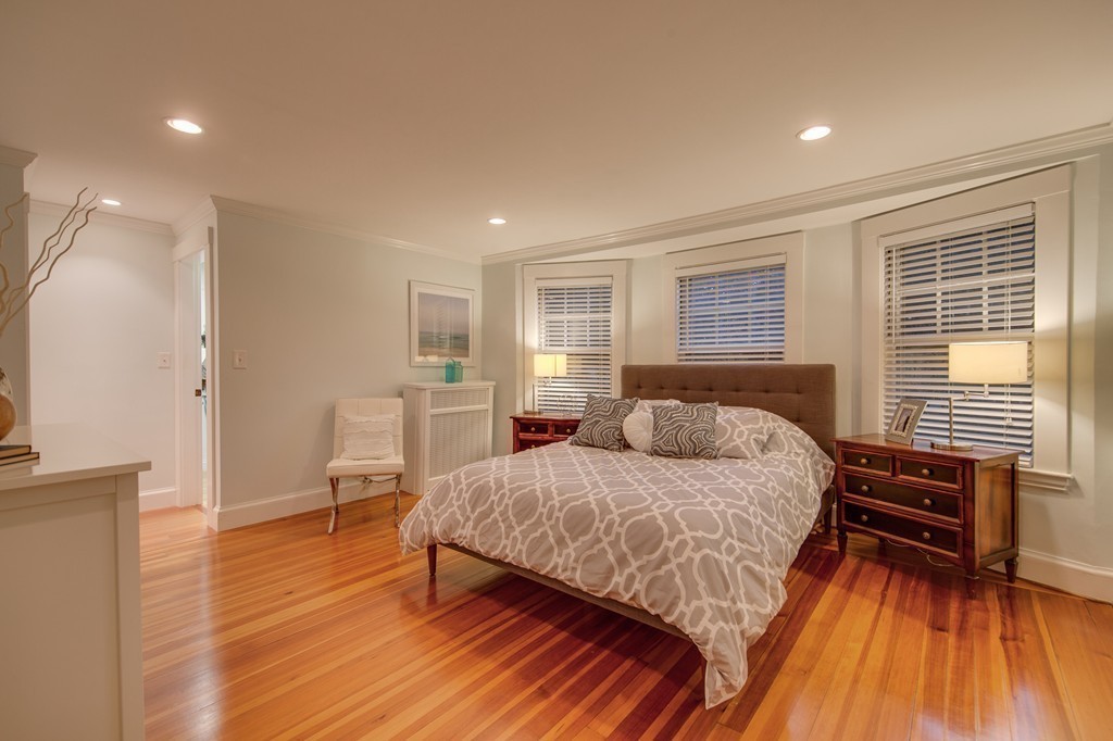 60 Hillcrest Road Reading, MA 01867 - Photo 17 of 30 Gallery Image 17