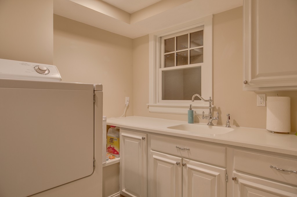 60 Hillcrest Road Reading, MA 01867 - Photo 26 of 30 Gallery Image 26