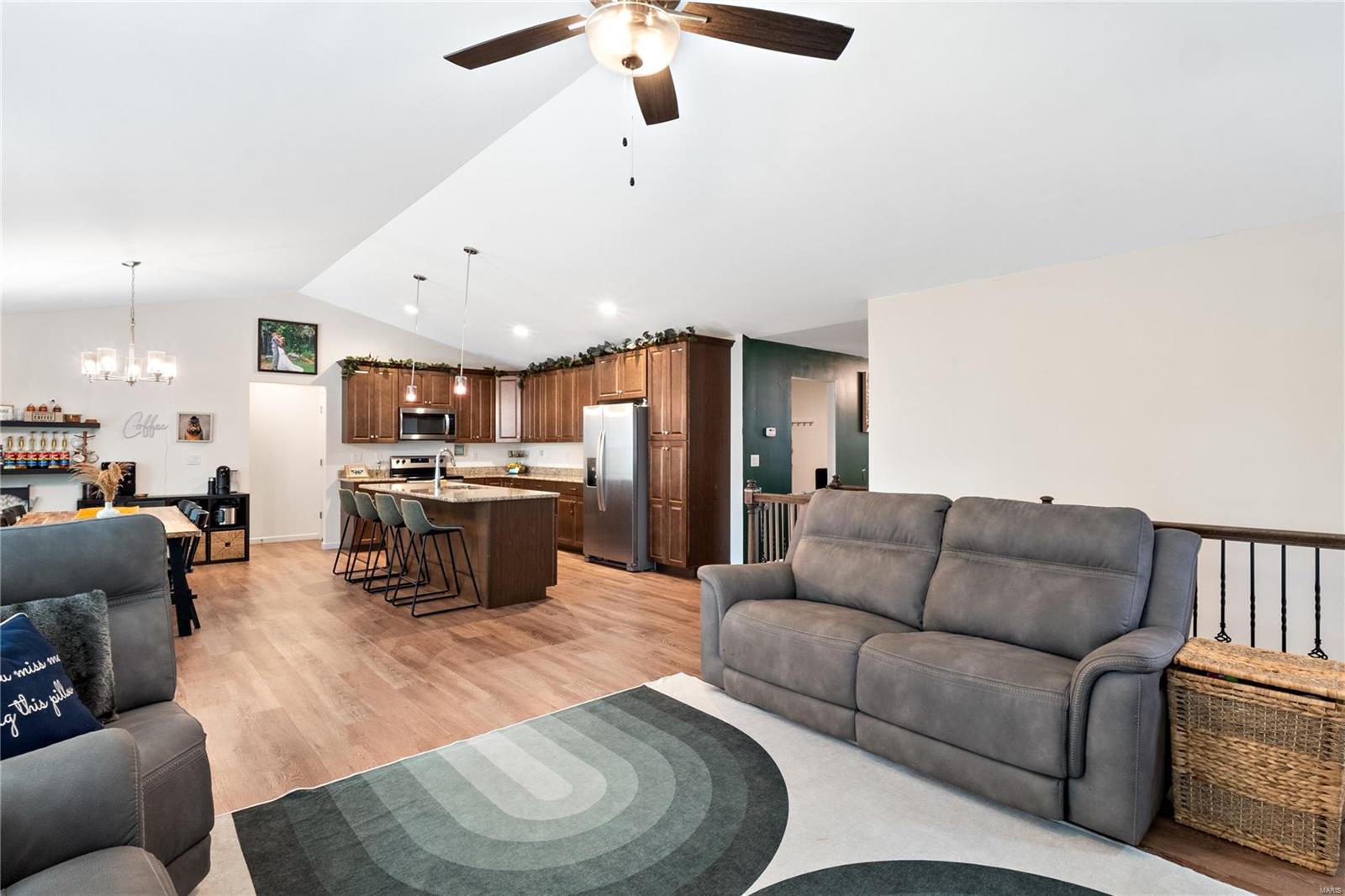 3546 Chippewa Drive Belleville, IL 62221 - Photo 6 of 18