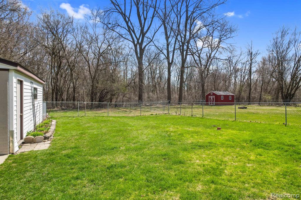 3211 Coolidge Highway Rochester Hills, MI 48309 - Photo 9 of 45