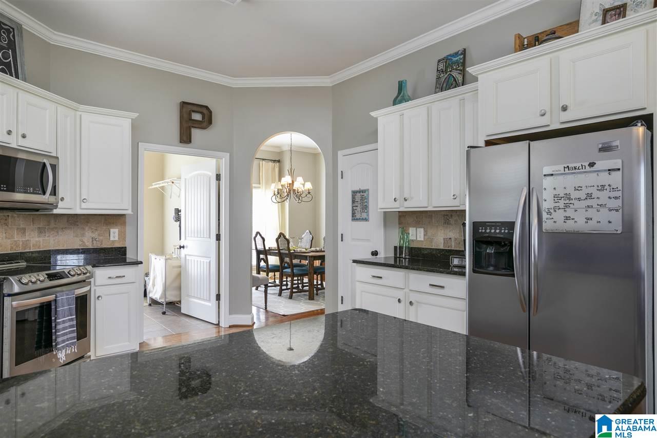 212 Widgeon Circle Alabaster, AL 35007 - Photo 9 of 32