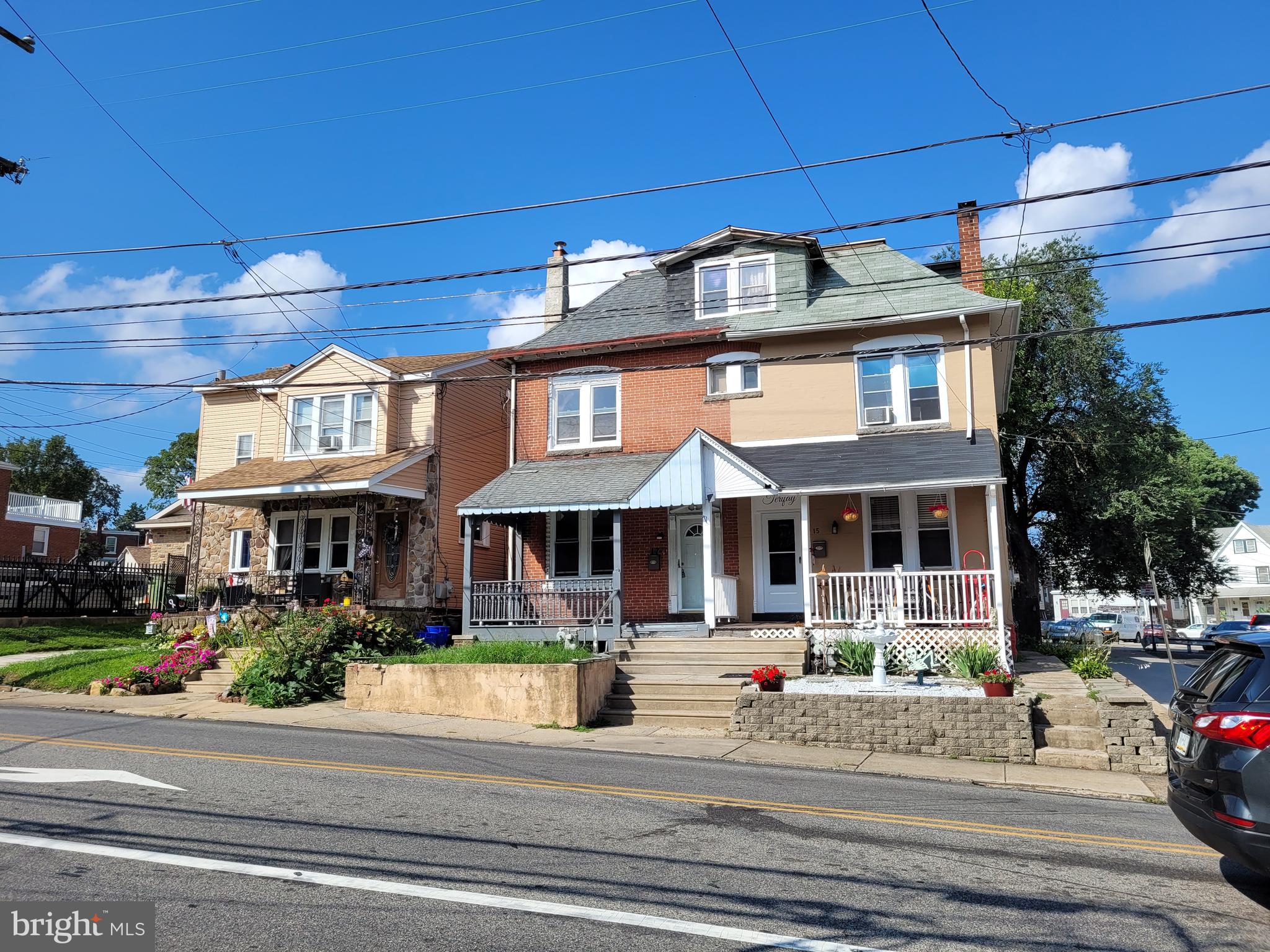 17 North Springfield Road Clifton Heights, PA 19018 - Photo 1 of 24 Gallery Image 1