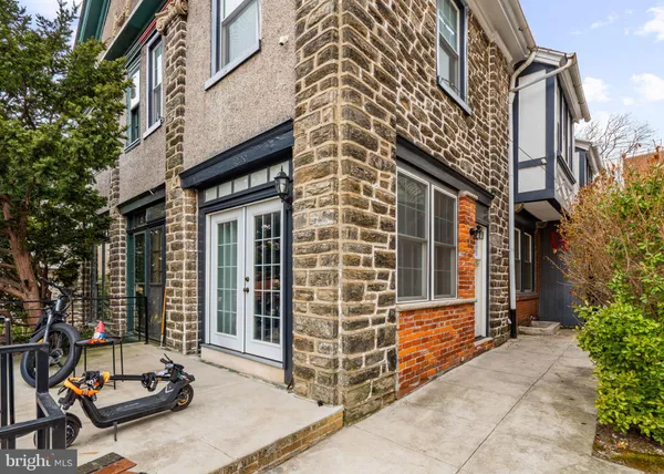 $1,250,000 | 4320 Spruce Street, Philadelphia, PA 19104