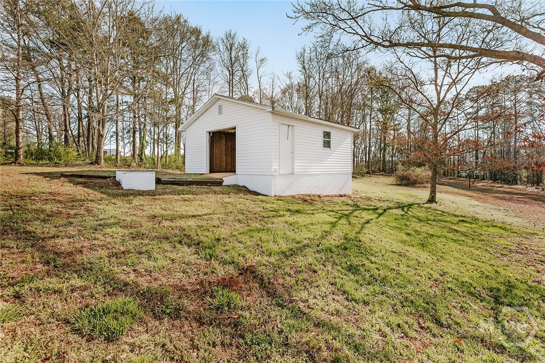 674 Yancey Road Arnoldsville, GA 30619 - Photo 12 of 71