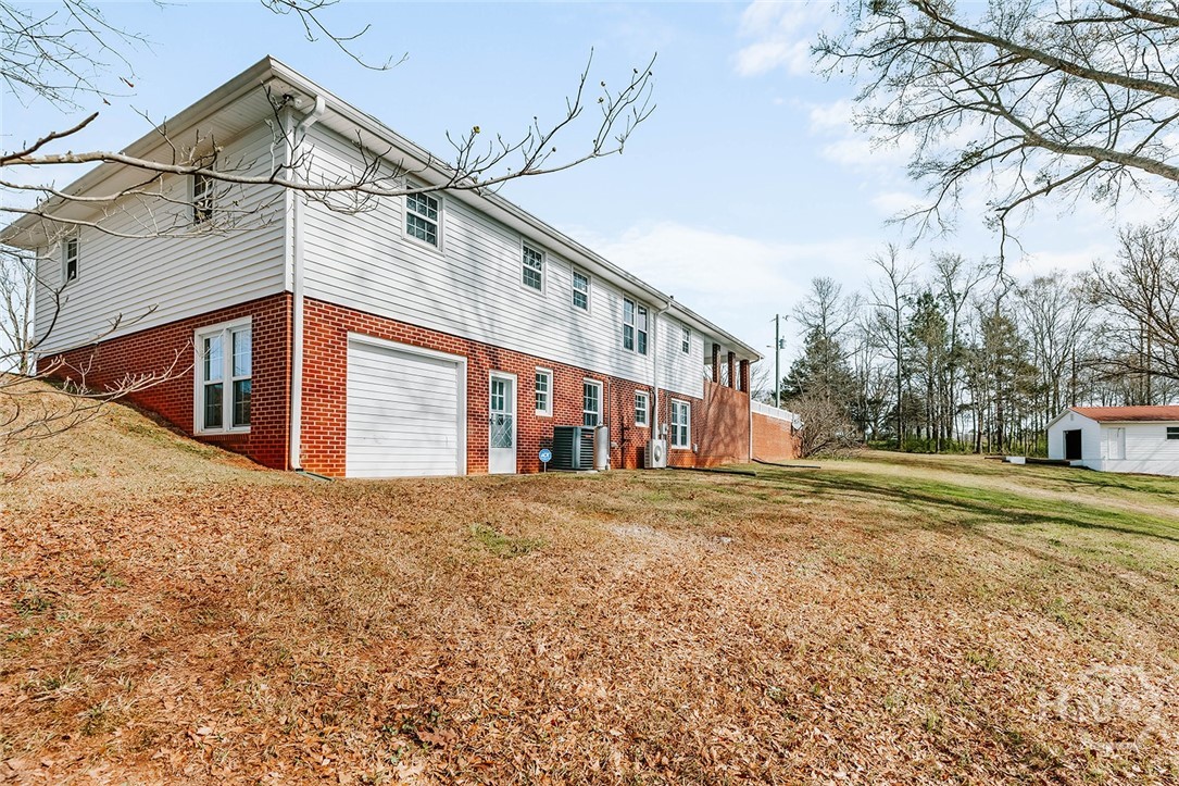 674 Yancey Road Arnoldsville, GA 30619 - Photo 9 of 71