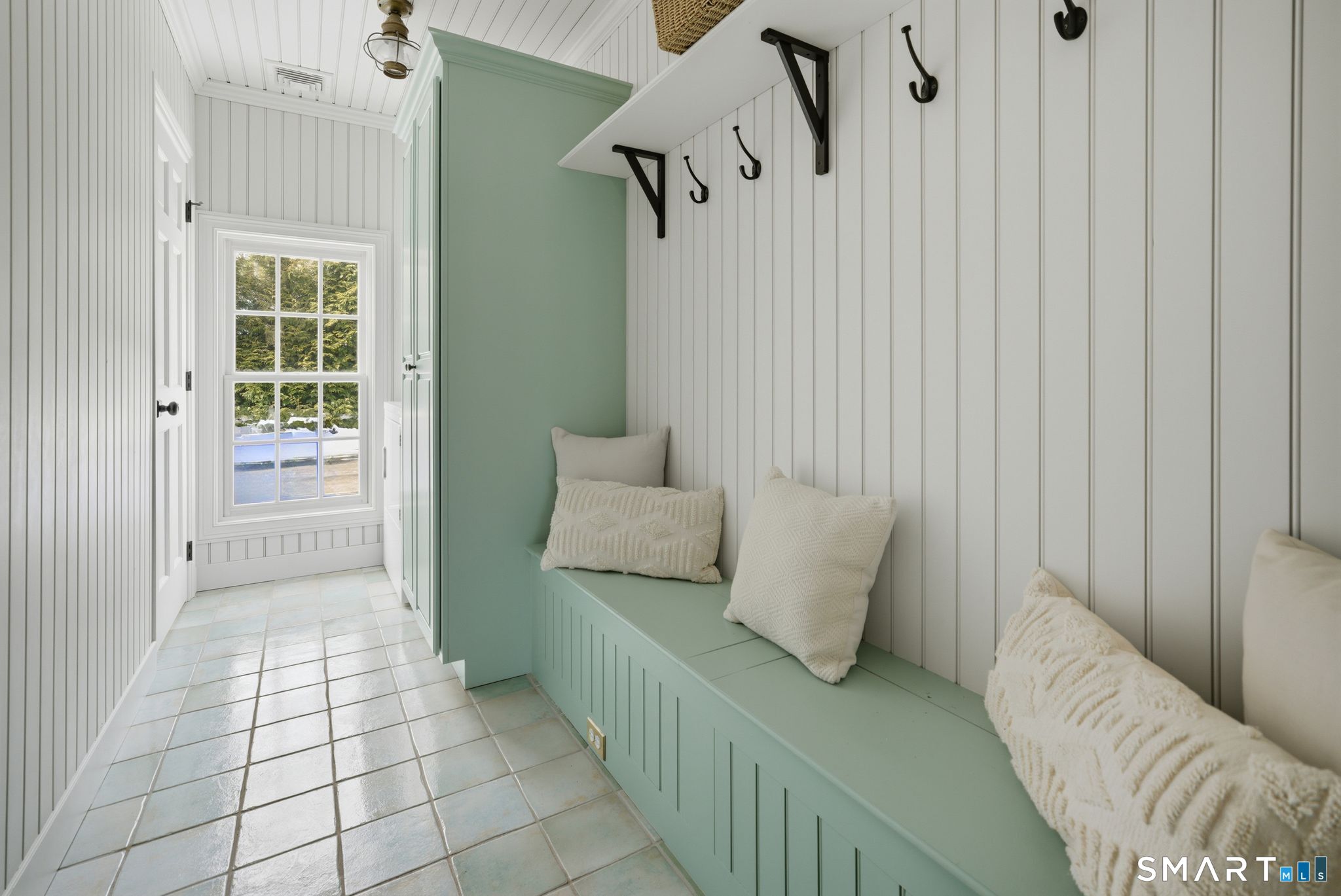 1380 Old Academy Road Fairfield, CT 06824 - Photo 31 of 39