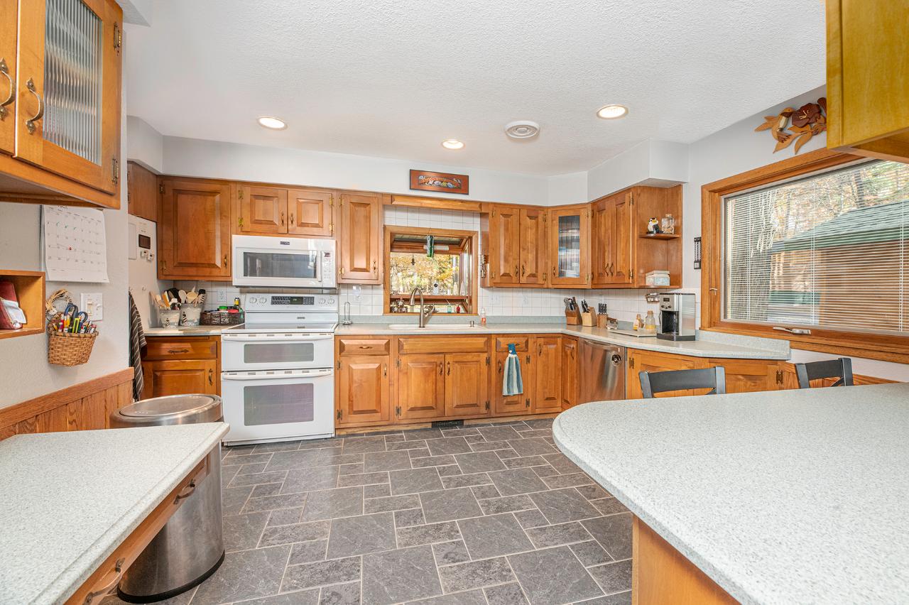 1869 Meta Lake Road Eagle River, WI 54521 - Photo 3 of 23 Gallery Image 3