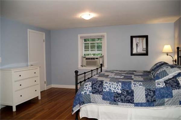 24 Magnolia Road Sudbury, MA 01776 - Photo 13 of 22
