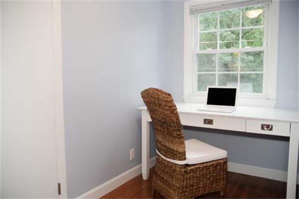 24 Magnolia Road Sudbury, MA 01776 - Photo 14 of 22