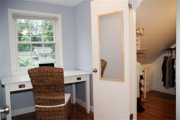24 Magnolia Road Sudbury, MA 01776 - Photo 15 of 22