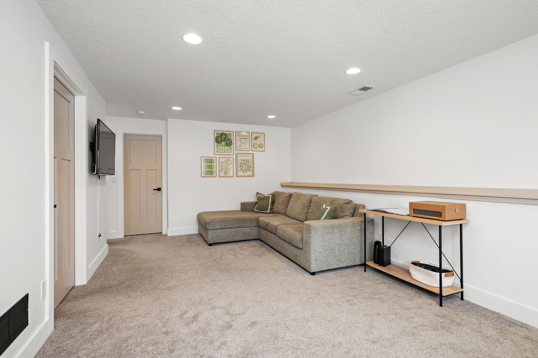 1370 Fox Street Delano, MN 55328 - Photo 21 of 31