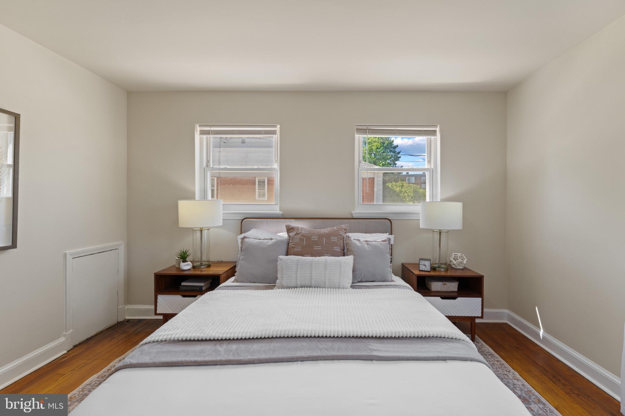 10205 Douglas Avenue Silver Spring, MD 20902 - Photo 20 of 40 Primary Bedroom