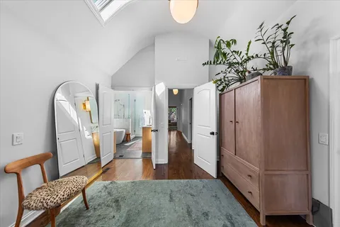 $1,349,000 | 1819 North Whipple Street, Chicago, IL 60647