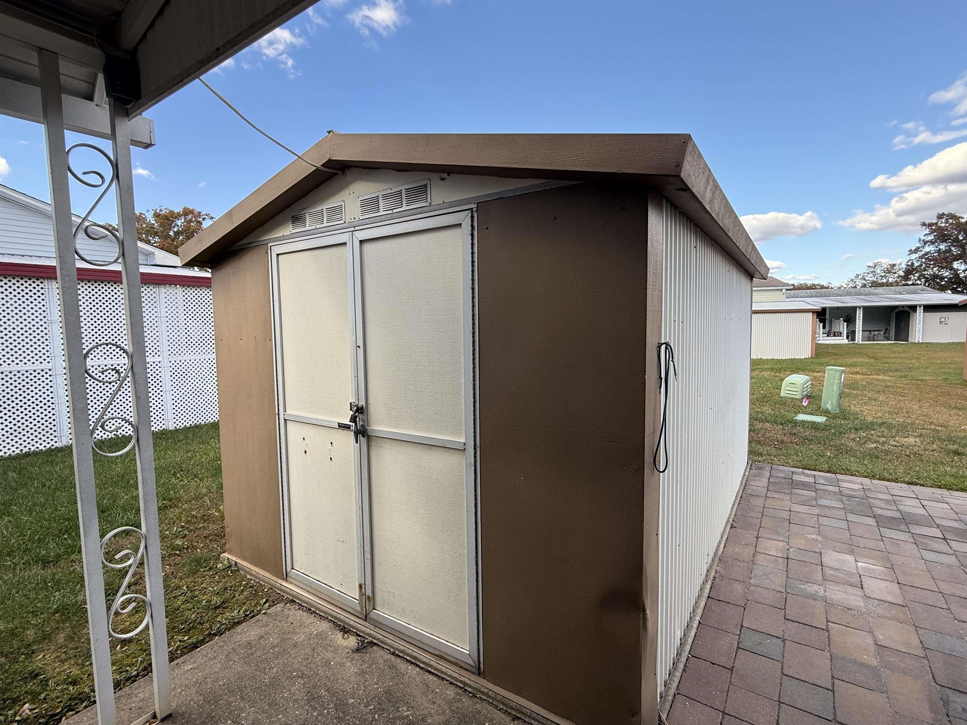 386 Indian Way Buena, NJ 08310 - Photo 36 of 37 a view of a pathway of a house