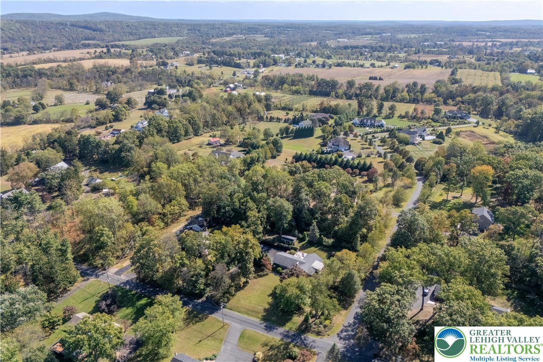 2018 Peppermint Road Coopersburg, PA 18036 - Photo 9 of 43 Gallery Image 9