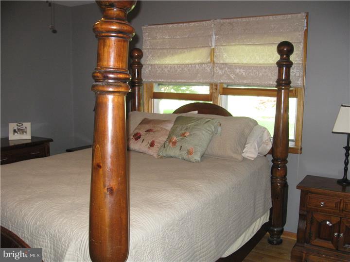 16 Hogback Road Trenton, NJ 08620 - Photo 14 of 25 Master Bedroom