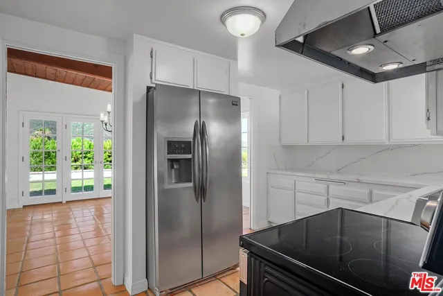 $8,000 | 1312 Duende Lane, Pacific Palisades, CA 90272