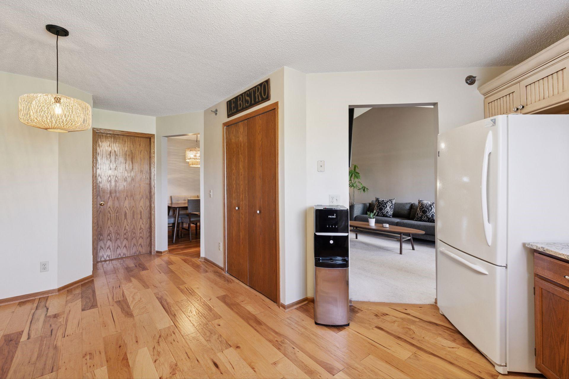 2556 Concord Way Mendota Heights, MN 55120 - Photo 13 of 23