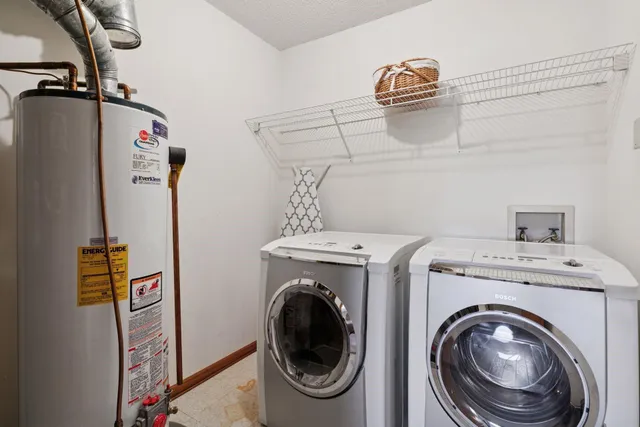 $265,000 | 2556 Concord Way, Mendota Heights, MN 55120