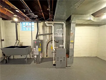 $165,000 | 5901 Verona Road, Verona, PA 15147