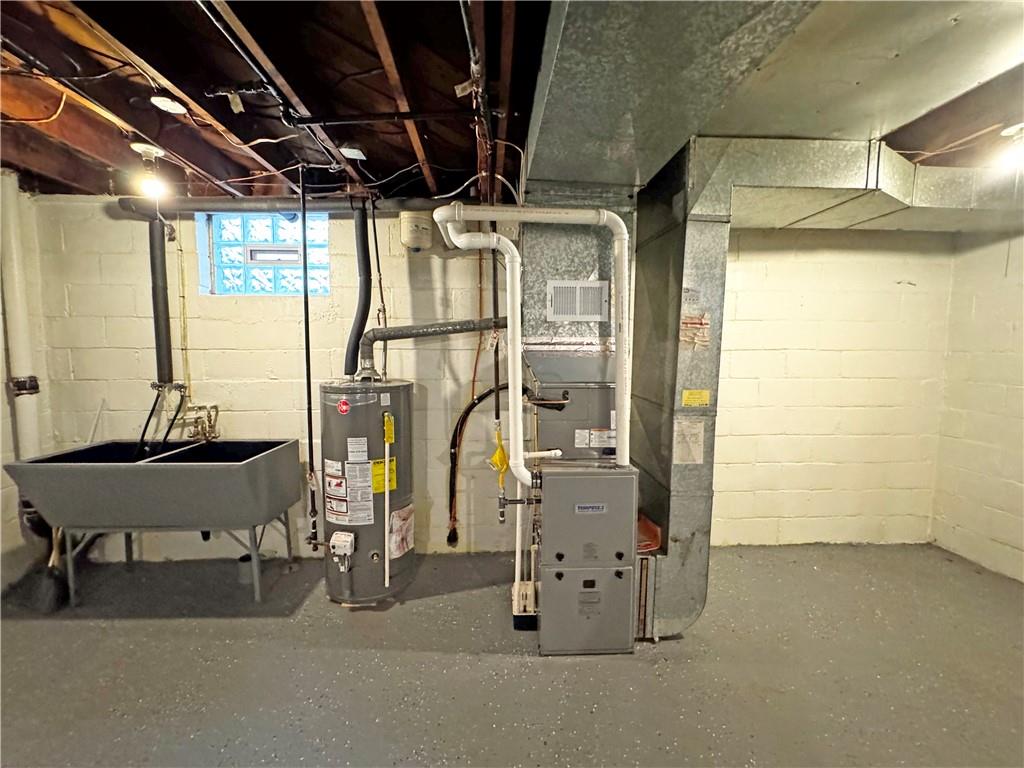 5901 Verona Road Verona, PA 15147 - Photo 17 of 23