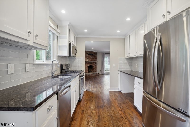 25 Ruthven Place Summit, NJ 07901 - Photo 5 of 17