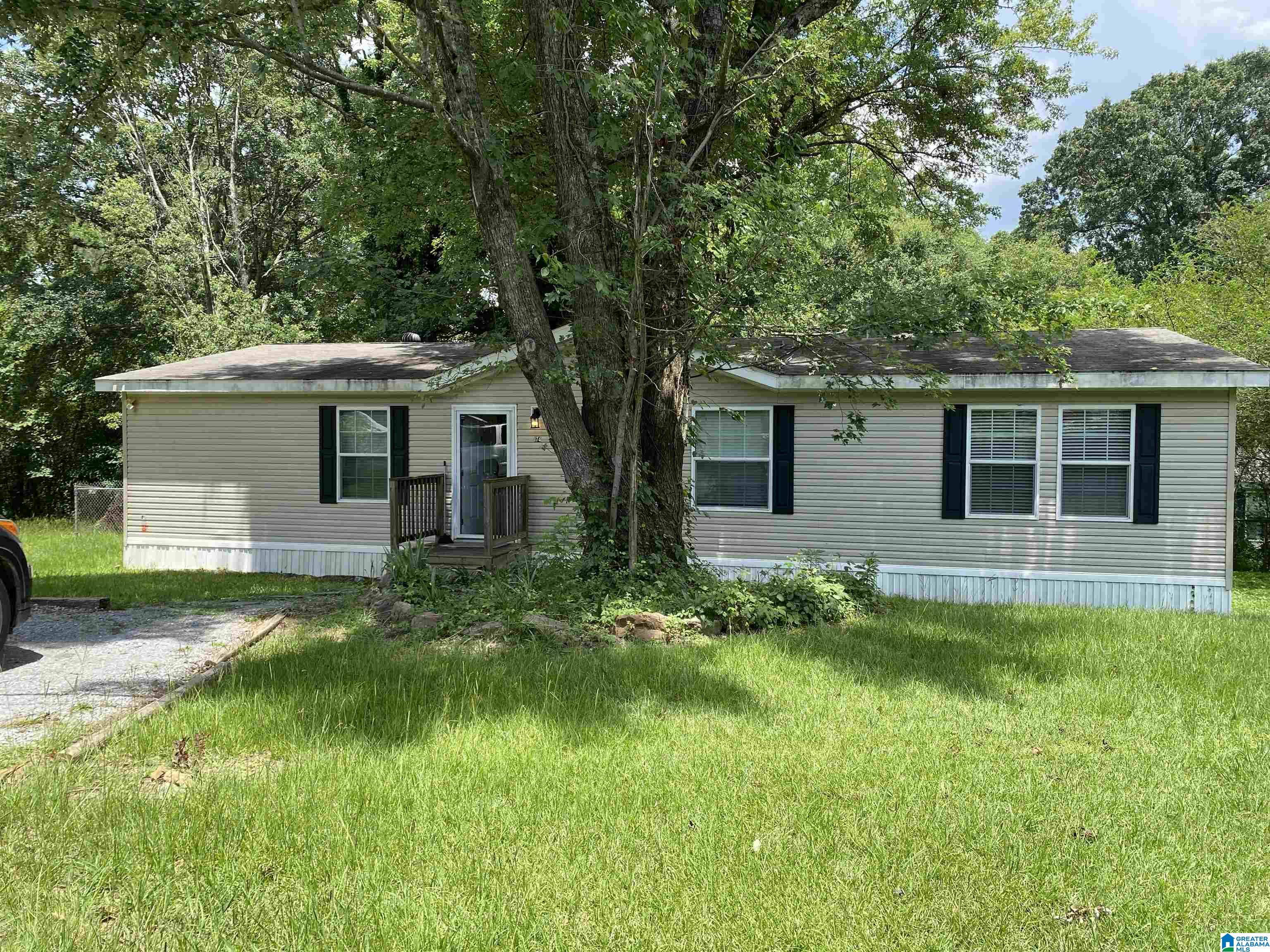 174 Bettis Circle Springville, AL 35146 - Photo 1 of 17