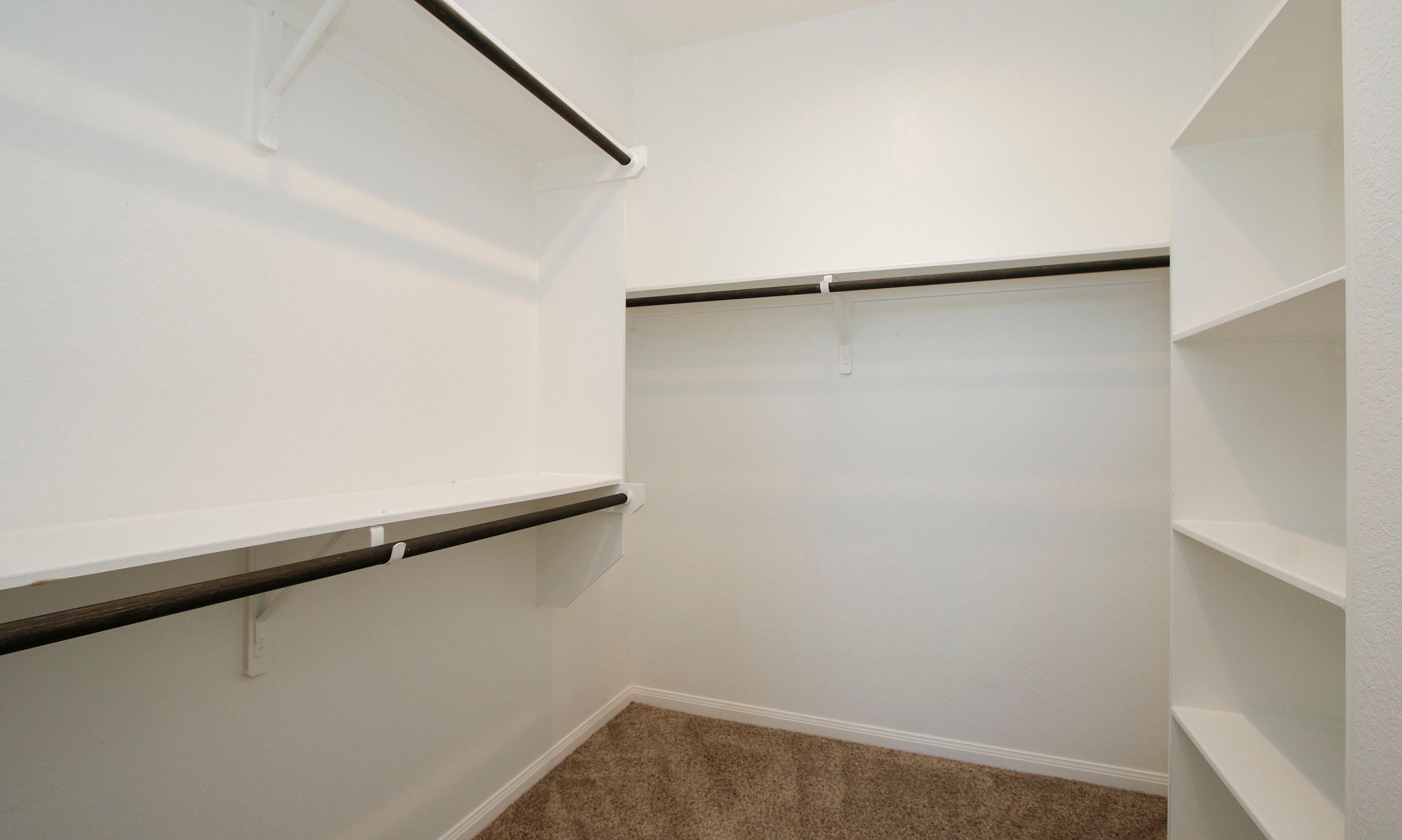 239 Biltmore Loop Montgomery, TX 77316 - Photo 28 of 40