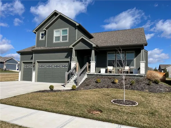 $490,000 | 3417 North 129 Street, Kansas City, KS 66109