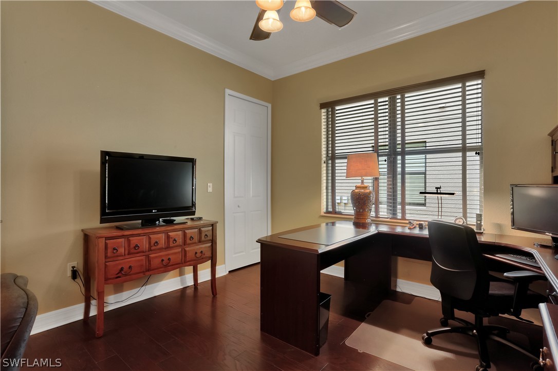 3208 Atlantic Circle Naples, FL 34119 - Photo 20 of 31