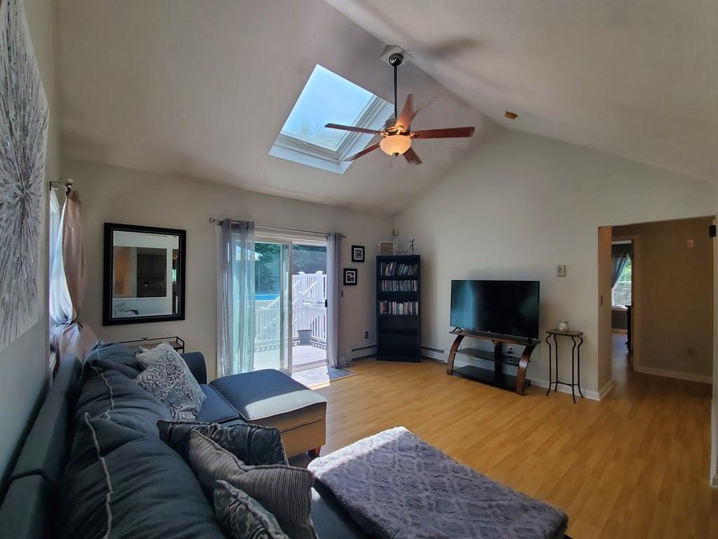 49 Boston Road Sutton, MA 01590 - Photo 8 of 26