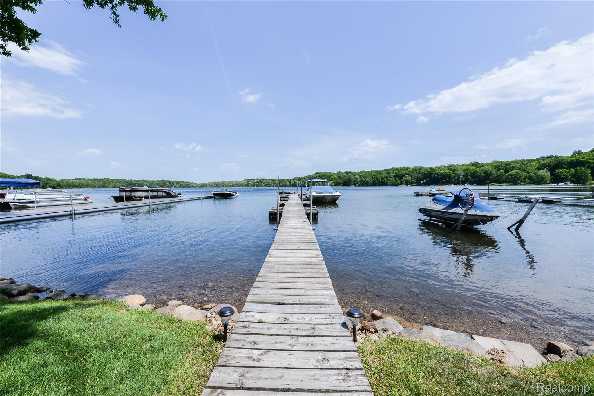 3622 Badger Road Gregory, MI 48137 - Photo 11 of 38 DSC_10.jpg
