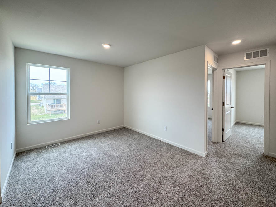 1052 58th Road, Unit 21 Union Grove, WI 53182 - Photo 16 of 38 Gallery Image 16