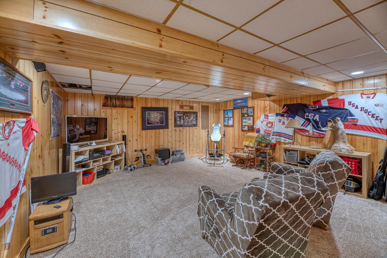 1196 Zeman Road Eagle River, WI 54521 - Photo 9 of 30 Gallery Image 9