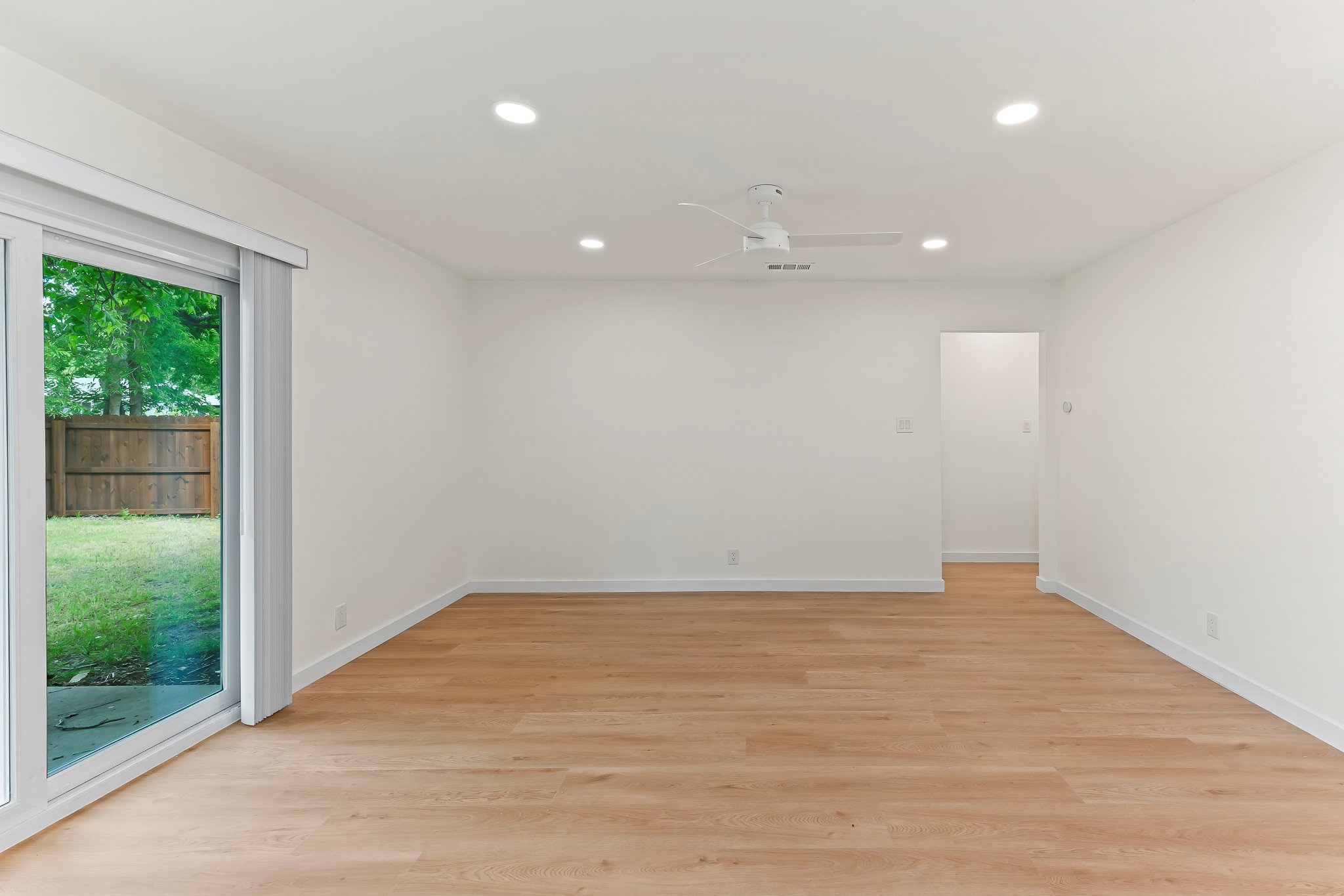 2914 Loyola Lane Austin, TX 78723 - Photo 9 of 36