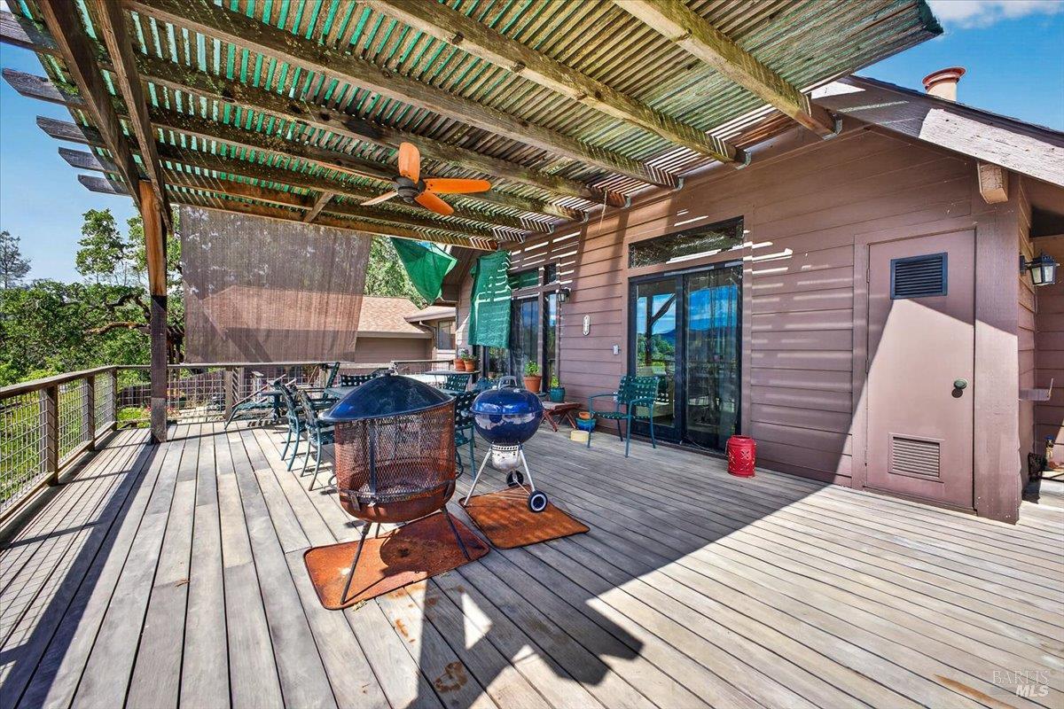 23881 Walling Road Geyserville, CA 95441 - Photo 25 of 40 Gallery Image 25