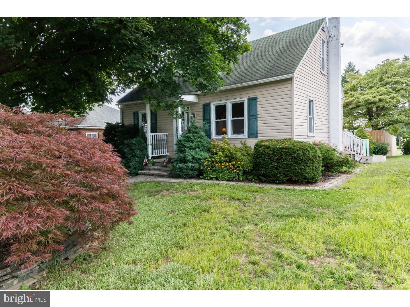 407 Parkside Avenue Reading, PA 19607 - Photo 2 of 24 Exterior Front