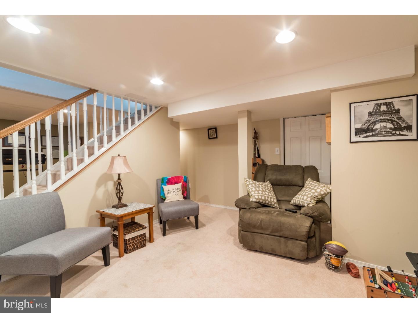 407 Parkside Avenue Reading, PA 19607 - Photo 14 of 24 Family Room