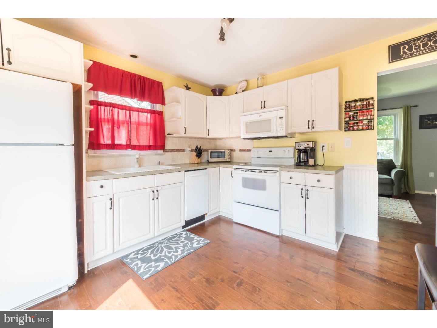 407 Parkside Avenue Reading, PA 19607 - Photo 8 of 24 Gallery Image 8