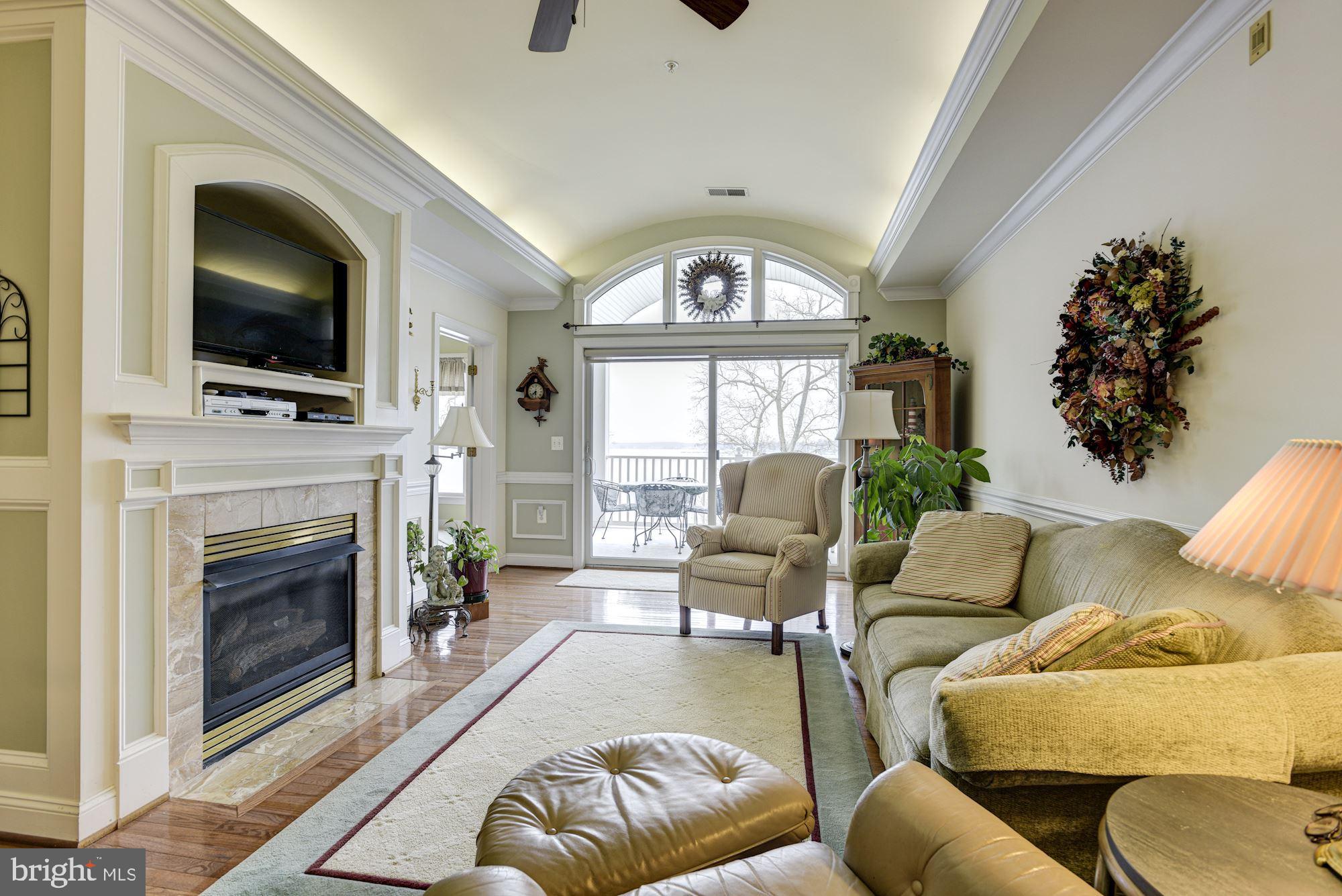 4760 Water Park Drive, Unit R Belcamp, MD 21017 - Photo 5 of 34 Living Room