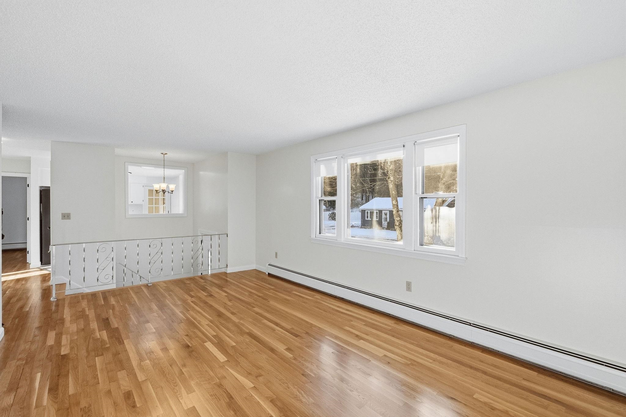 361 Joseph Street Extension Manchester, NH 03102 - Photo 13 of 28