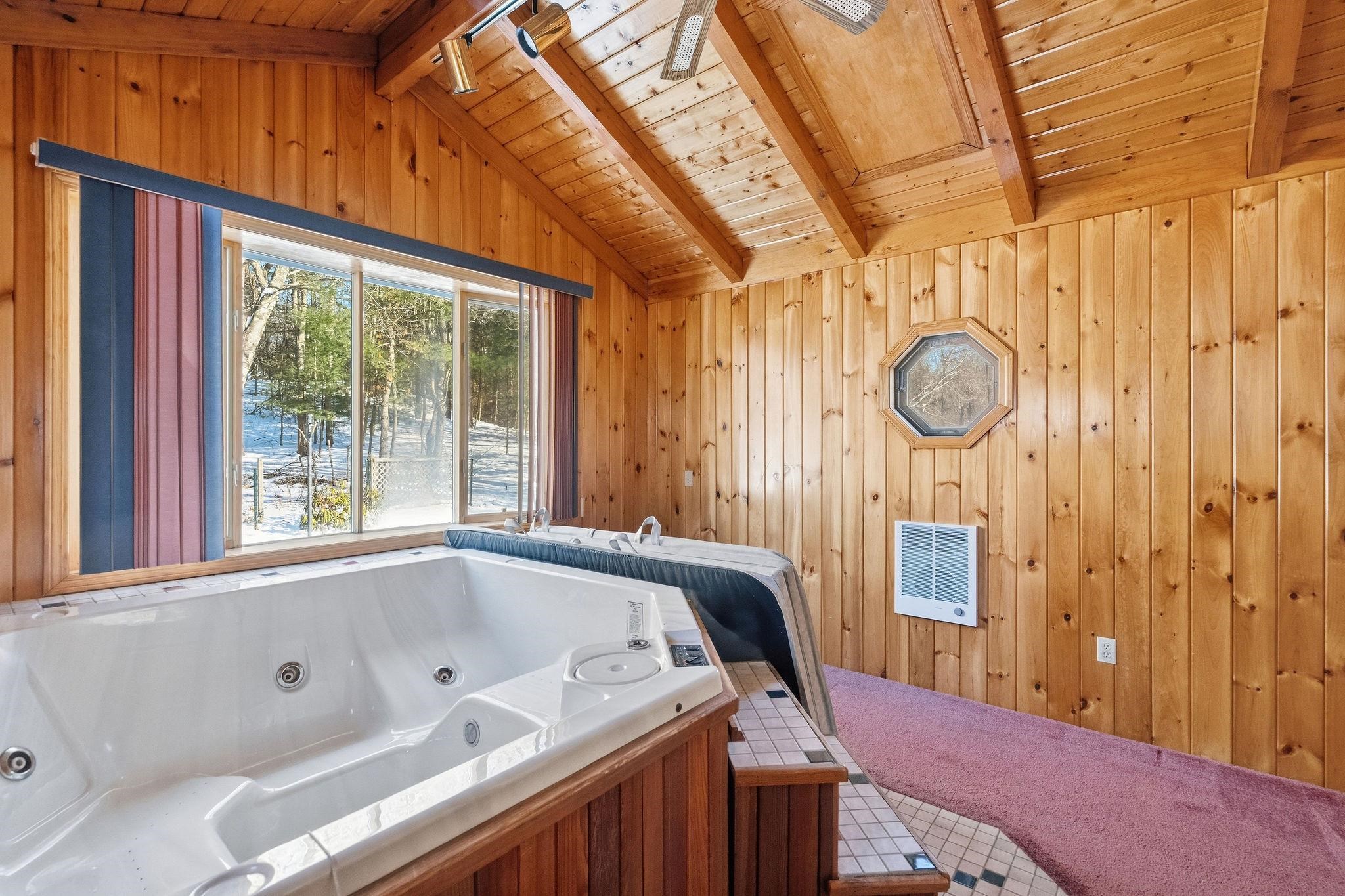 361 Joseph Street Extension Manchester, NH 03102 - Photo 19 of 28